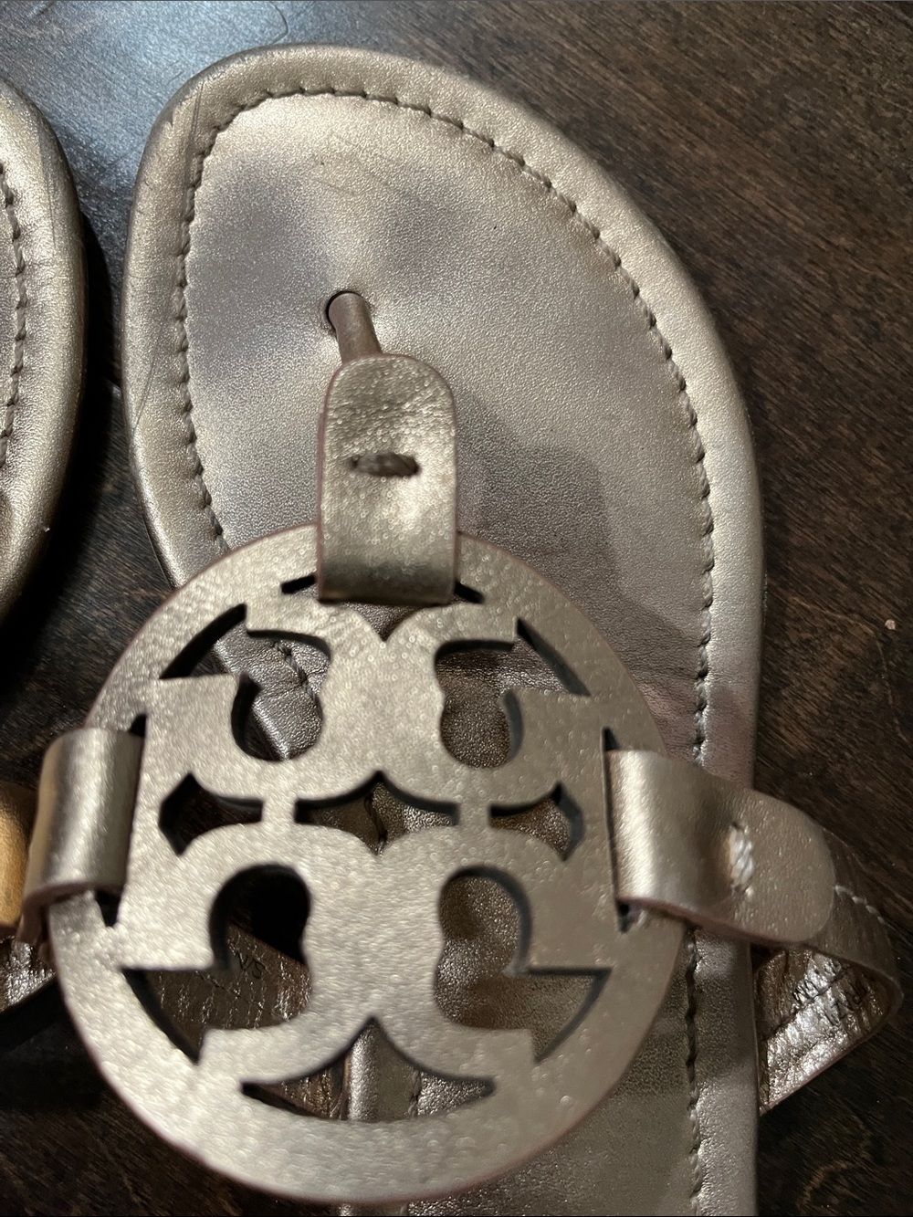 Tory Burch Rose Gold Logo Miller Thong Sandals - Women - Picture 6 of 11